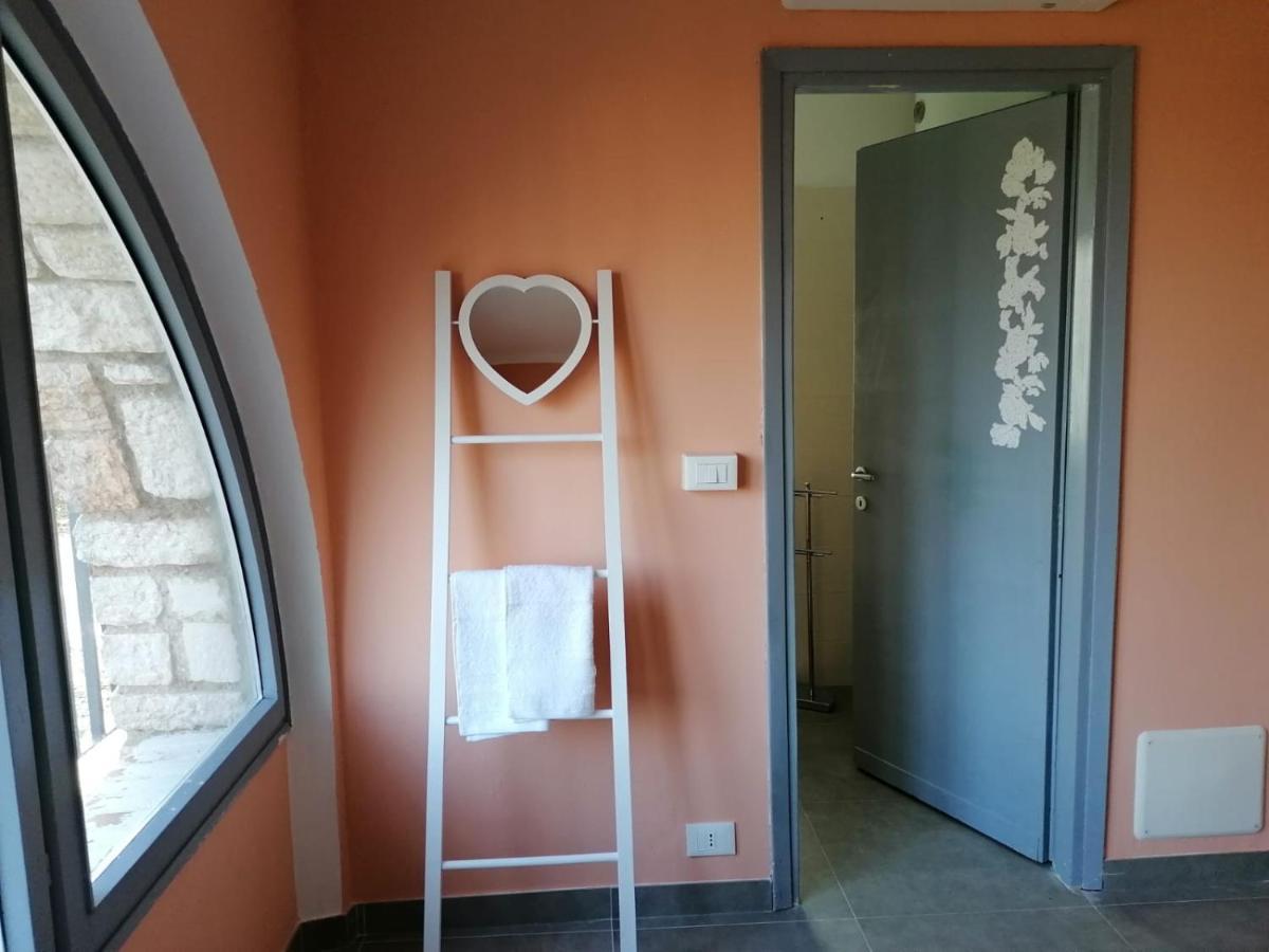 Villa La Magnolia - Private Beach Access, Garden, Views Lazise Exterior photo