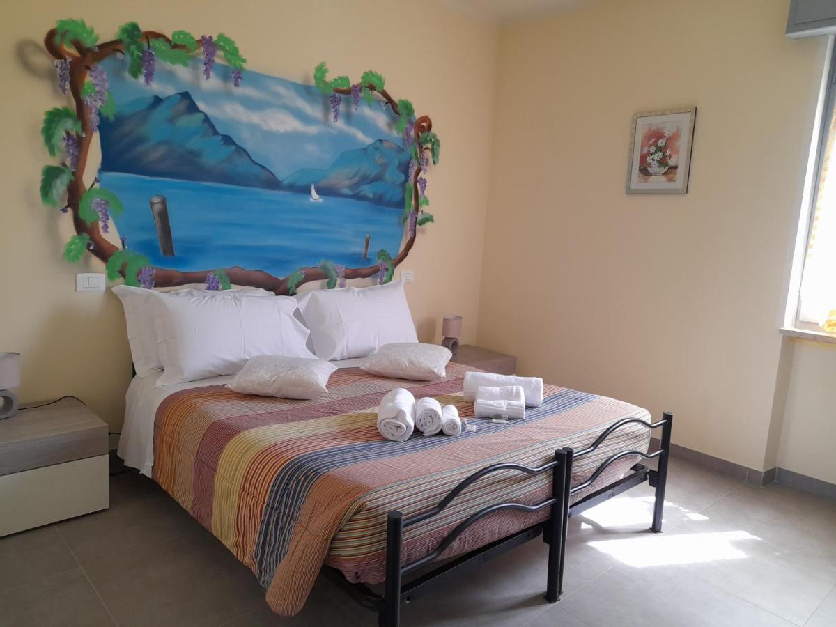 Villa La Magnolia - Private Beach Access, Garden, Views Lazise Exterior photo