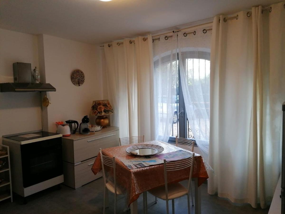 Villa La Magnolia - Private Beach Access, Garden, Views Lazise Exterior photo
