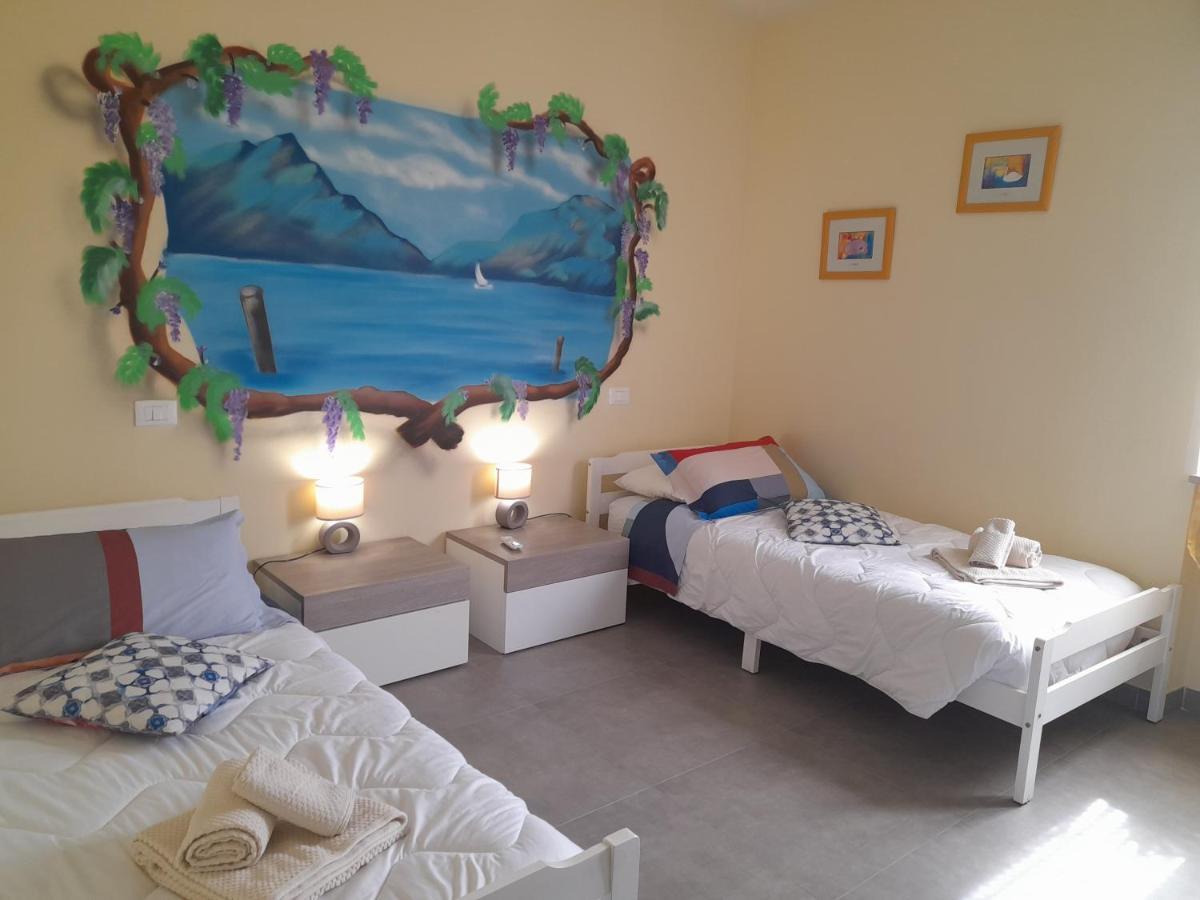 Villa La Magnolia - Private Beach Access, Garden, Views Lazise Exterior photo