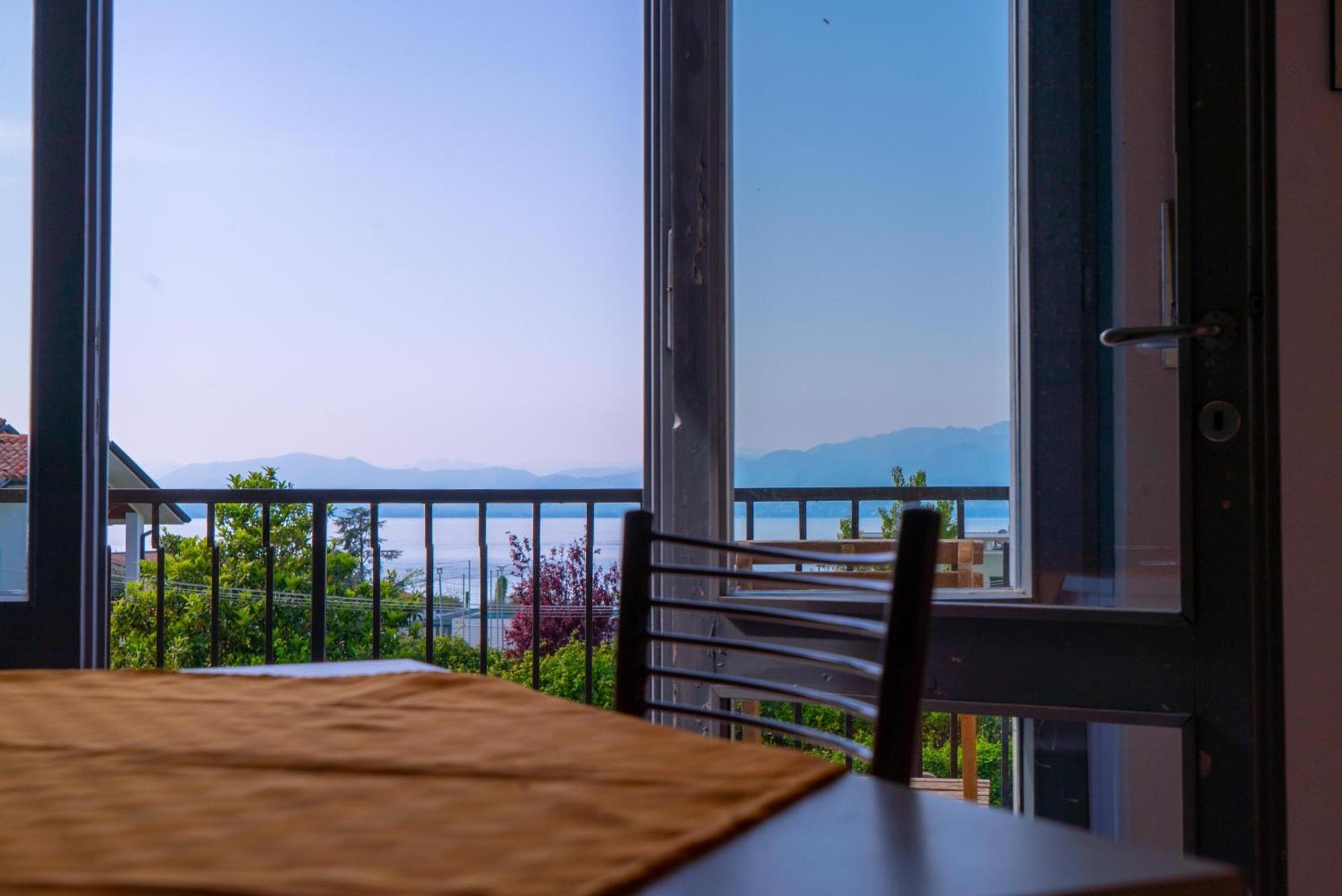 Villa La Magnolia - Private Beach Access, Garden, Views Lazise Room photo