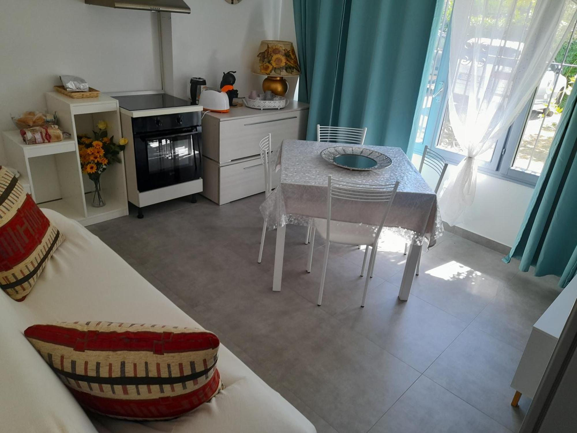 Villa La Magnolia - Private Beach Access, Garden, Views Lazise Room photo